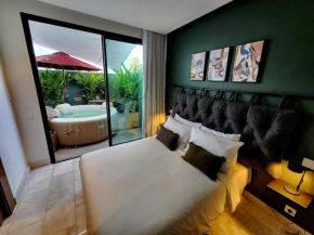 Cosy/Lux/Unique/Jacuzzi/Parking/